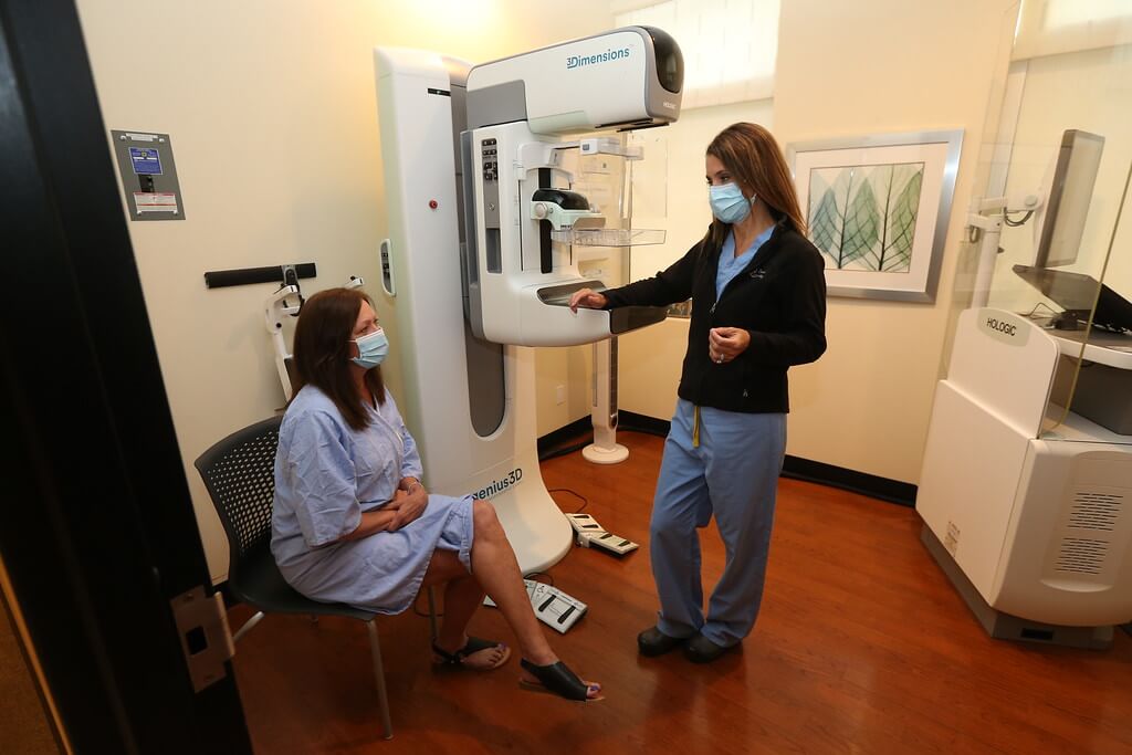 4 Things to Know About Mammograms and Radiation